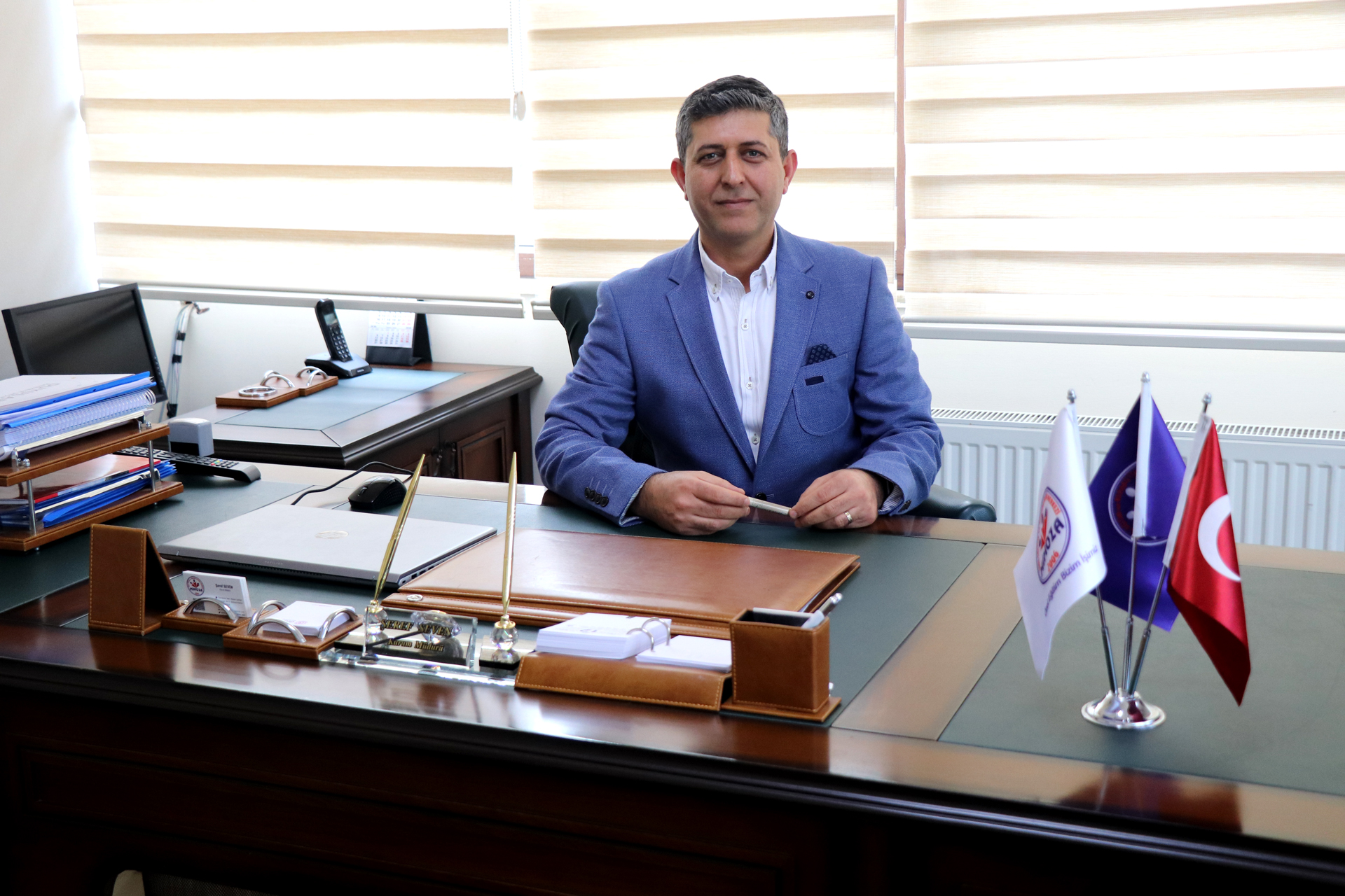Şeref SEVEN